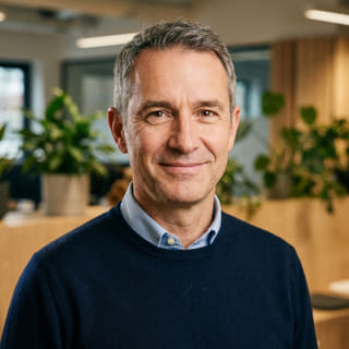 James Mitchell, Chief Executive Officer di Cresta Renditanza